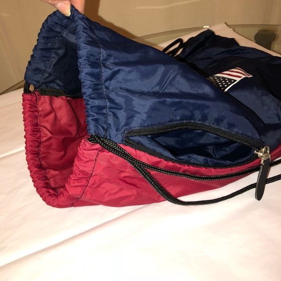 NIKE BAG(GIFTED) - Picture 5 of 8